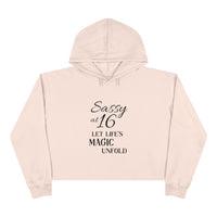Chic Comfy Crop Hoodie – Where Style Meets Cozy